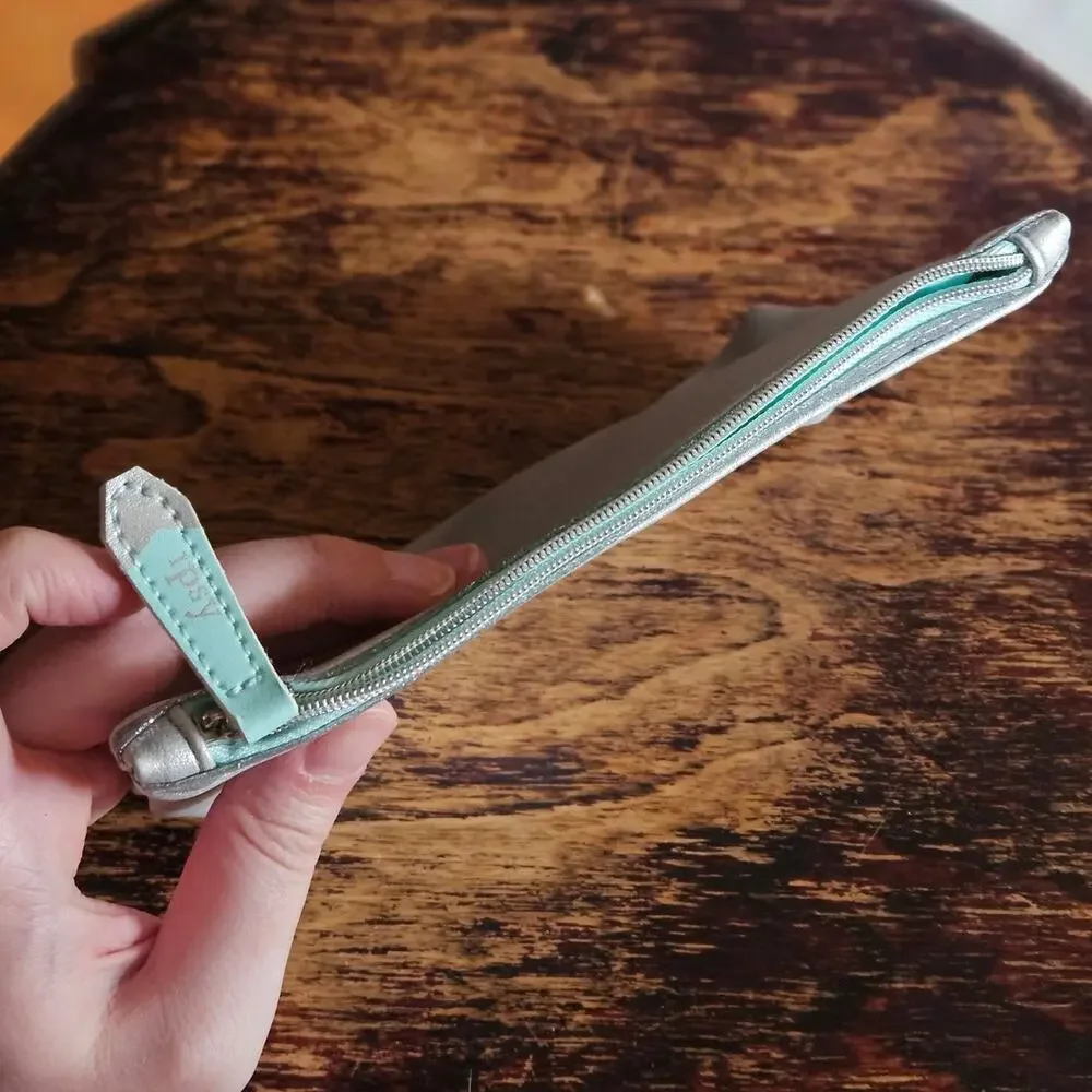 ipsy this snow